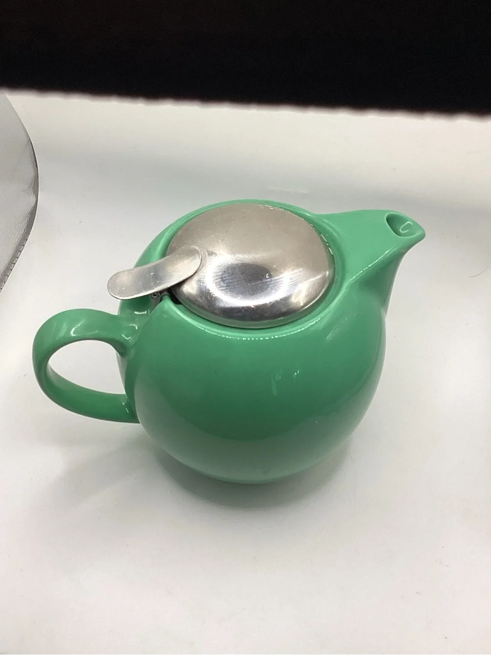 ZERO JAPAN Universal Teapot (or Bee House Teapot)